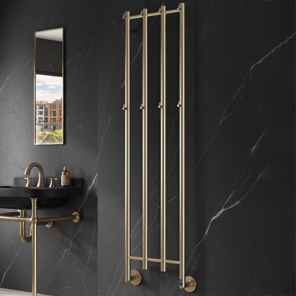 Alternate image of Reina Solara Dry Electric Towel Rail with LCD Display - 400 x 1500mm - Stainless Steel