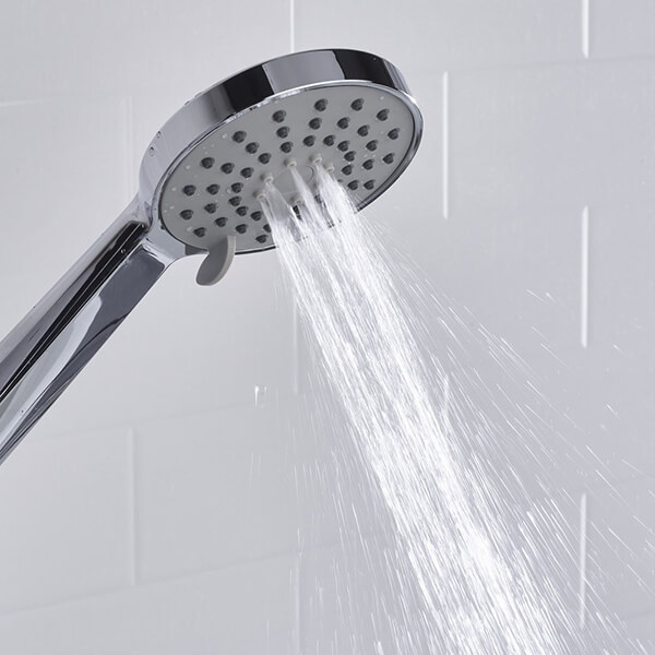 Alternate image of Bristan Liso Contemporary Bridge Bath Filler Tap - Knurled Knob Handles - Deck Mounted