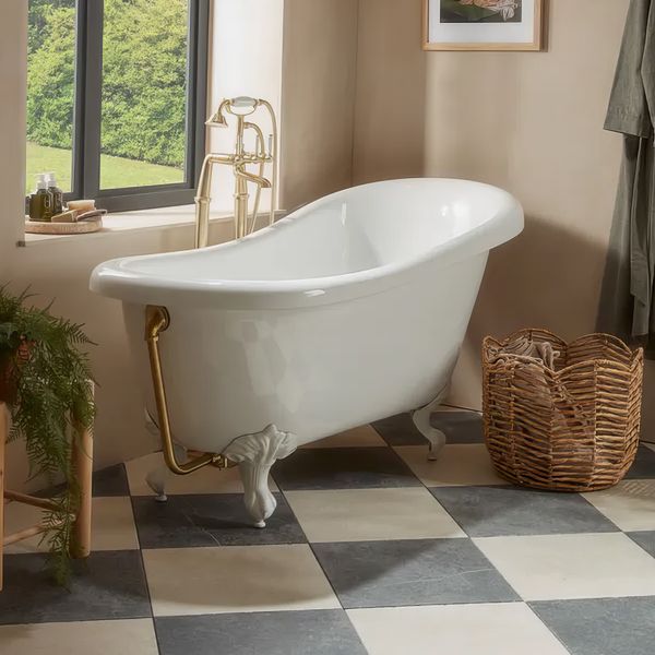 Additional image of Tavistock Vitoria 1550 x 720mm White Single Ended Slipper Bath