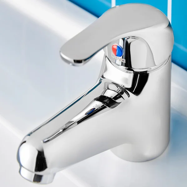 Additional image of Deva Clifden Chrome Basin Mixer Tap with Press Top Waste - Curved Lever Handle - Deck Mounted