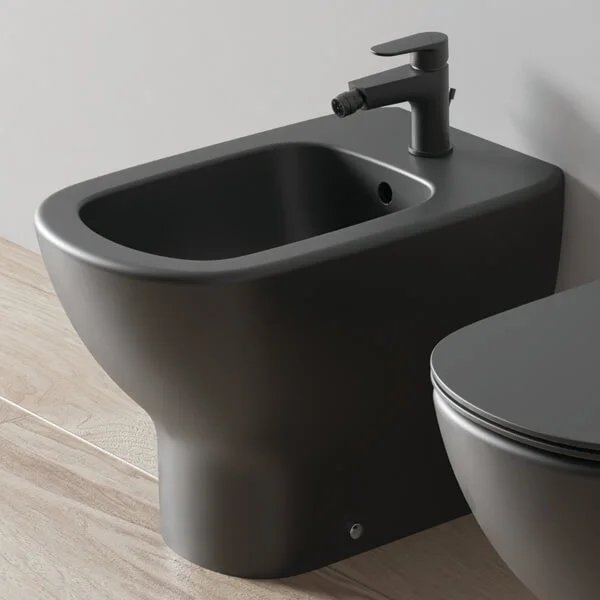 Alternate image of Ideal Standard Tesi Floorstanding Back-To-Wall Matt Black Bidet - 550mm Projection