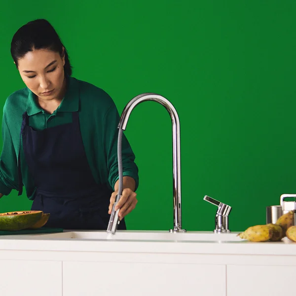 Alternate image of Ideal Standard Gusto Pull Out Kitchen Mixer Tap with C-Shaped Spout - Dual Spray Modes