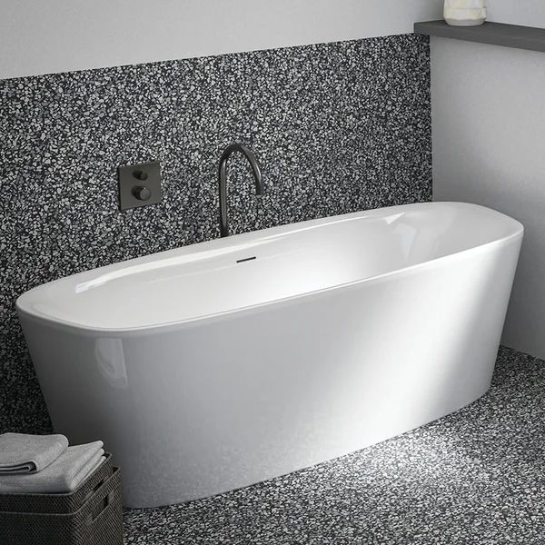 Alternate image of Ideal Standard Dea Freestanding Double Ended Bath with Clicker Waste