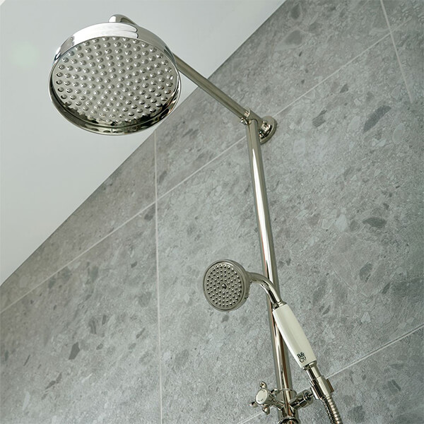 Alternate image of Vado Axbridge Traditional Thermostatic Exposed Shower Column with Bath Spout