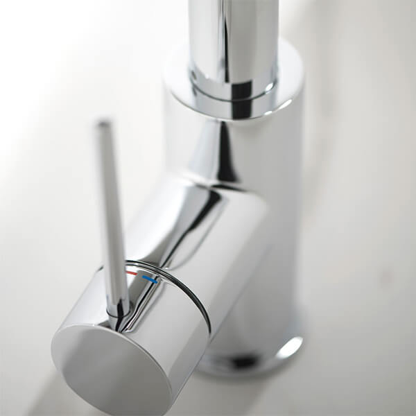 Additional image of Vado Zoo Modern Chrome Kitchen Mixer Tap with Curved Swivel Spout - Stick Handle
