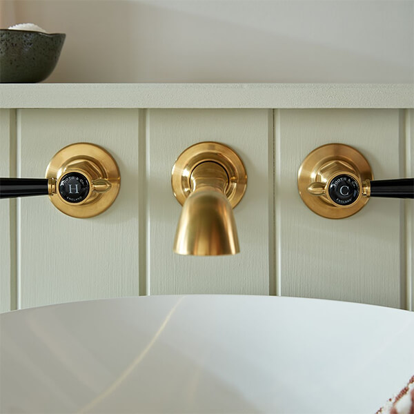 Alternate image of Vado Axbridge 3 Hole Traditional Basin Mixer Tap with Long Spout - Crosshead or Lever Handles