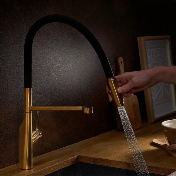 Alternate image of Clearwater Alasia Semi-Pro Pull Out Kitchen Sink Tap with Detachable Swivel Spout - Stick Handle
