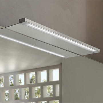 Roca Delight LED Spotlight Chrome Mirror Light - Image