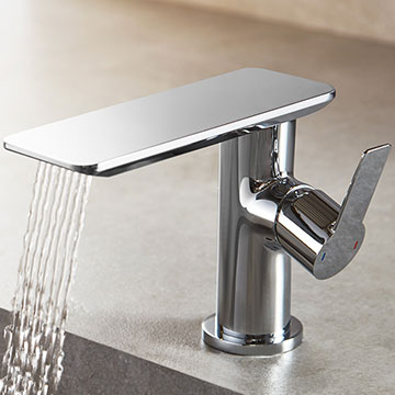 Flova Spring Chrome Basin Mixer Tap with Clicker Waste - Side Action Flat Handle - Deck Mounted