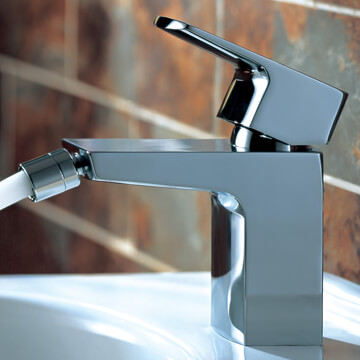 Flova Dekka Contemporary Chrome Bidet Mixer Tap with Clicker Waste - Lever Handle