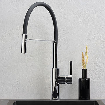 Reginox Aurora Chrome And Black Single Lever Kitchen Mixer Tap With Pull-Out Hose