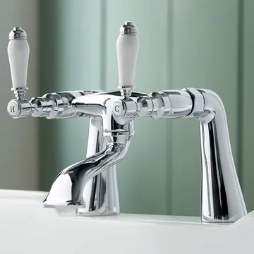 Deva Georgian Traditional Bridge Bath Filler Tap with Curved Spout - Ceramic Handles - Deck Mounted