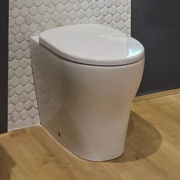 Geberit Selnova Back-to-Wall Rimfree Pan with Soft Close Quick Release Seat